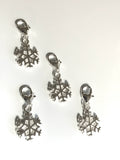 Clip On, Snow Flakes, Christmas Charms, Clip on Charms, DIY Jewelry, Jewelry Findings, Jewelry Supplies, Bracelet Charms, Jewelry Charm, 1Pc
