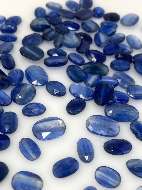 10 Pcs Natural Blue Kyanite Rose Cut Cabochons, Loose Gemstones, Ring Stones, 8x6mm - 14x10mm