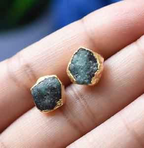 Raw Emerald Stud Earrings, May Birthstone Healing Crystal Rough Gemstone Studs, Rough Gemstone Electroplated Stud Earrings