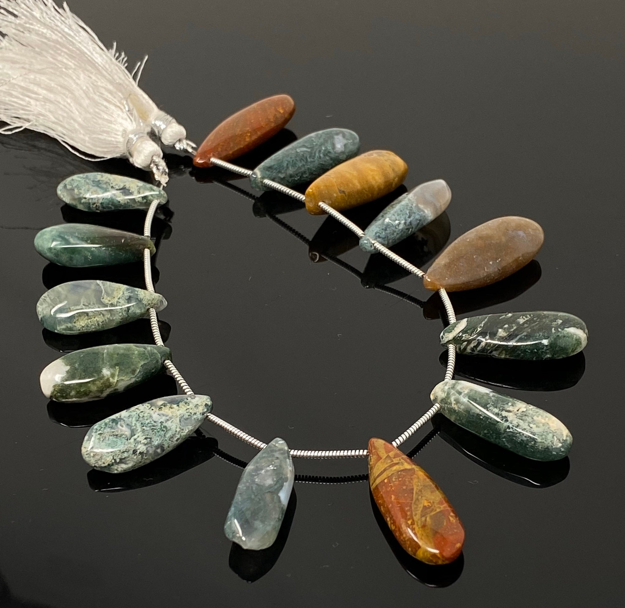 Natural Blood Stone Gemstone Beads, Jewelry Supplies for Jewelry Makin –  Akstar Gems